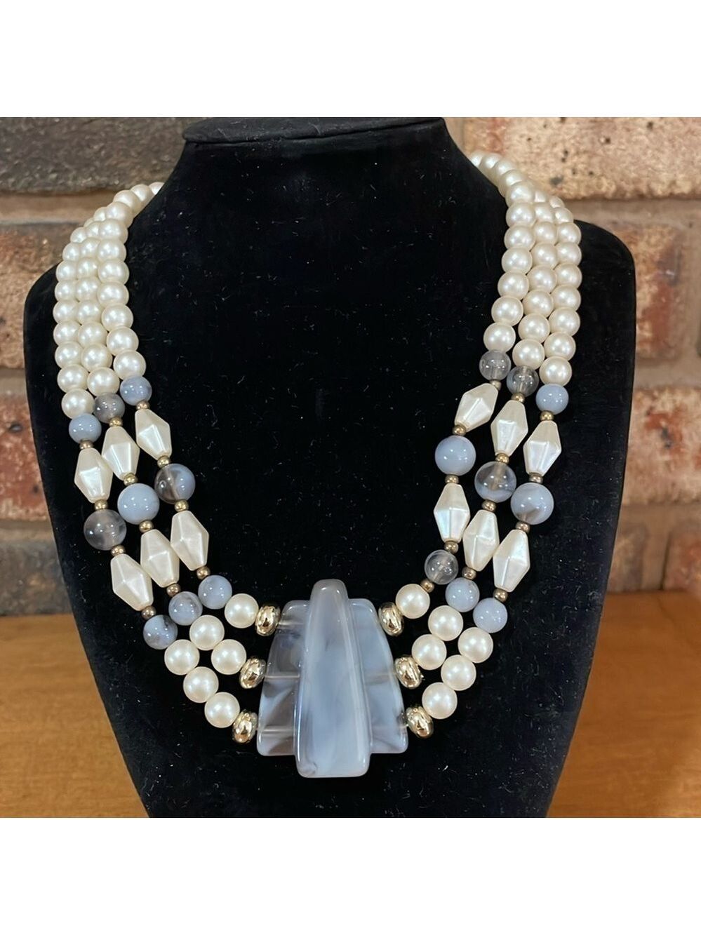 Grey glass beads and faux pearl 3 layer collar vintage necklace